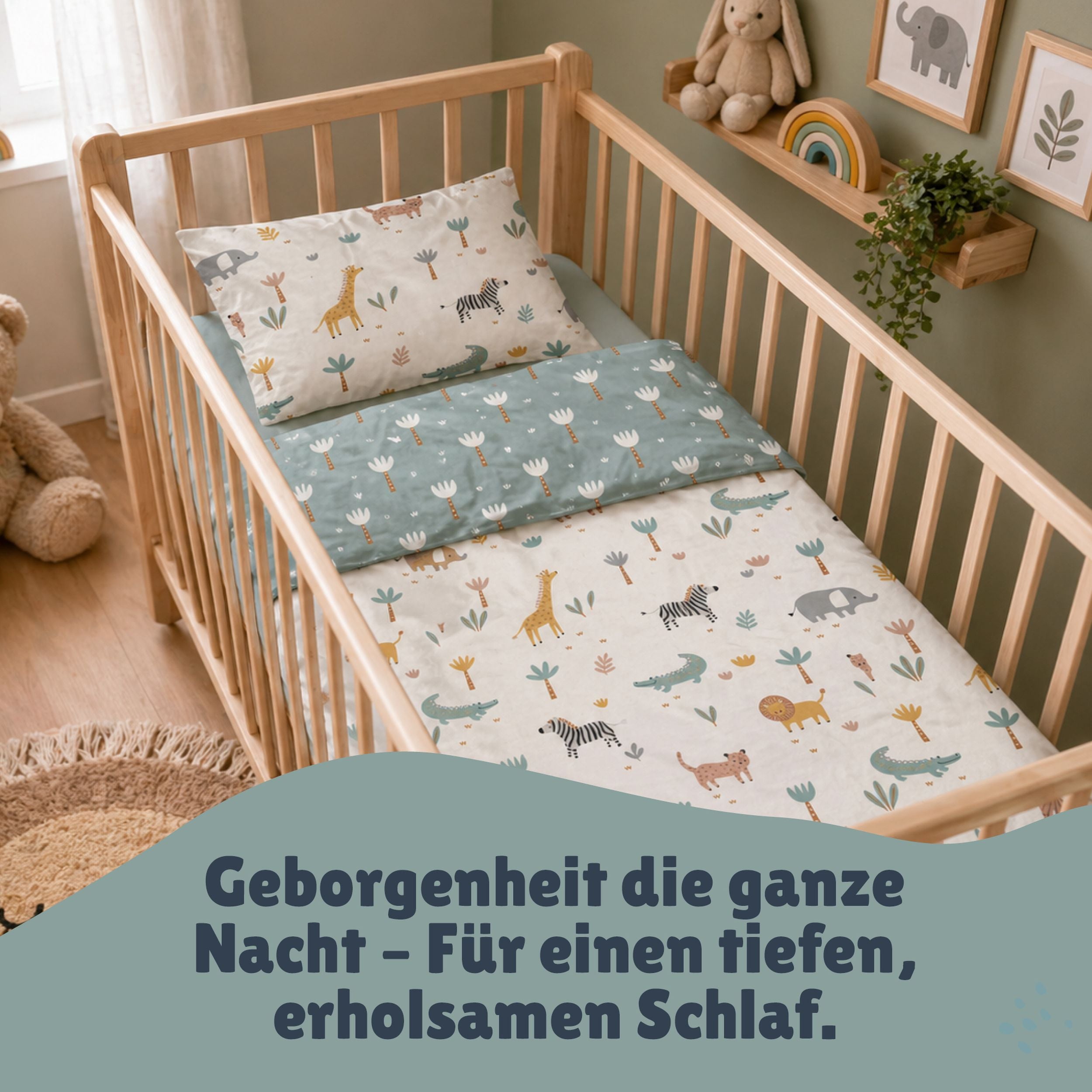 Detailansicht Baby Bett mit Bettwäsche in Kinderzimmer
