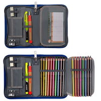 Federmappe geöffnet mit Stiften, Radierer und Spitzer gefüllt