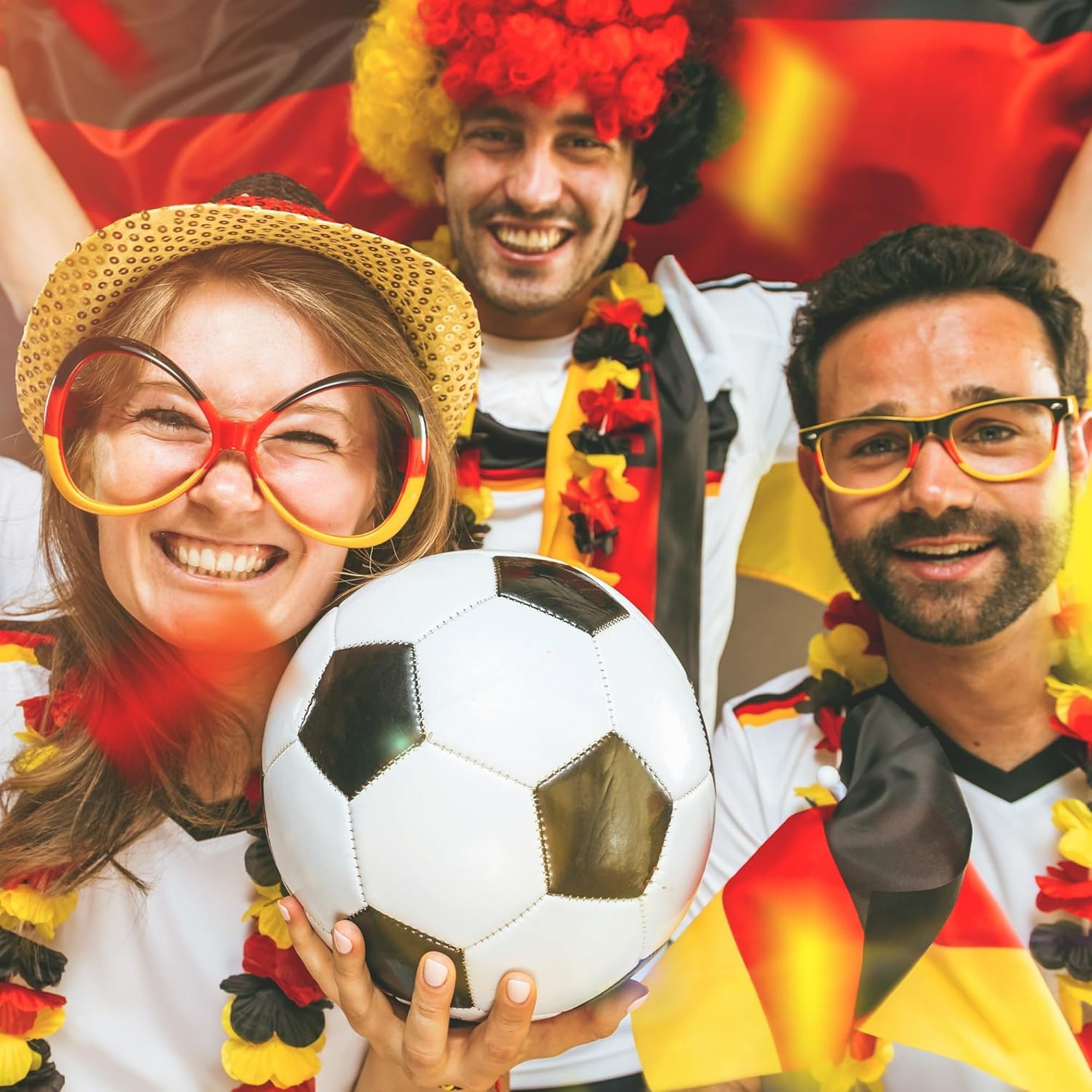 DFB Duschtuch dunkel-grau gestreift Fußball Strandtuch 70x140 cm aus 100% Baumwolle passend zur WM 2026