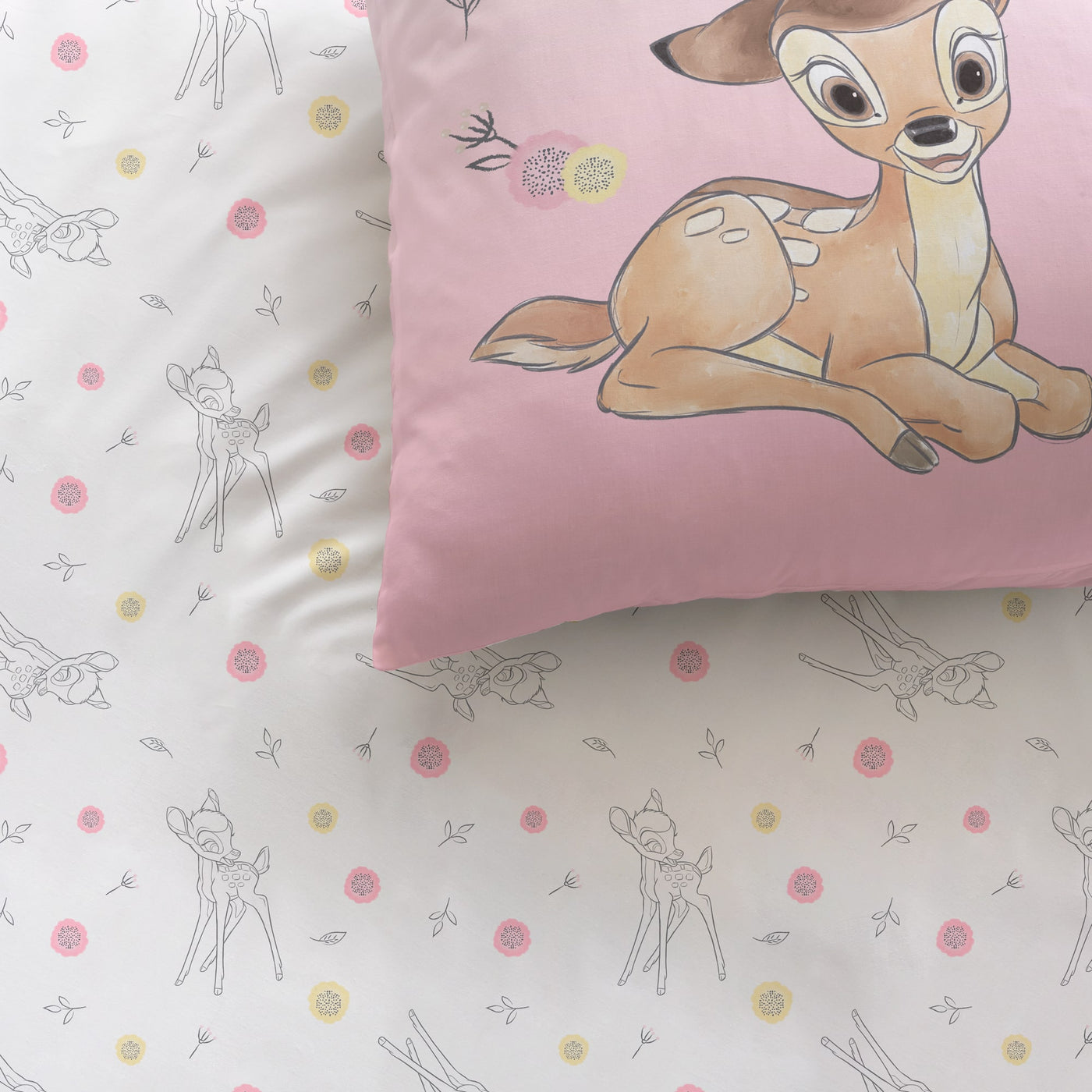 Detailansicht Kopfkissen mit Bambi Aufdruck 