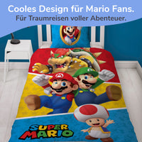 Super Mario Bettwäsche blau und bunt mit Mario, Luig, Bowser und Toad auf Bett gezogen