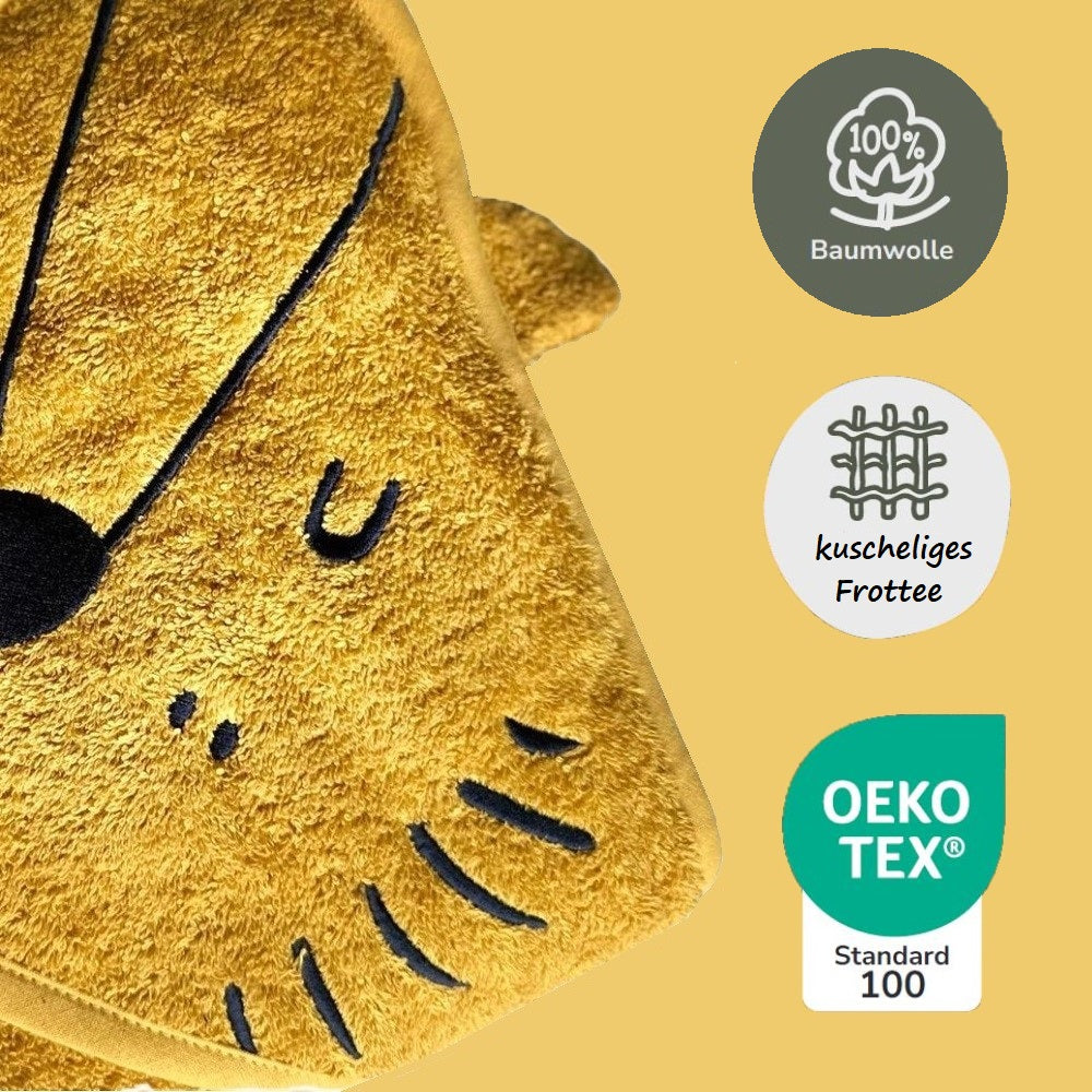 Detailaufnahme Ohren an der Kapuze mit Info zum Material und Öko Tex Zertifikat