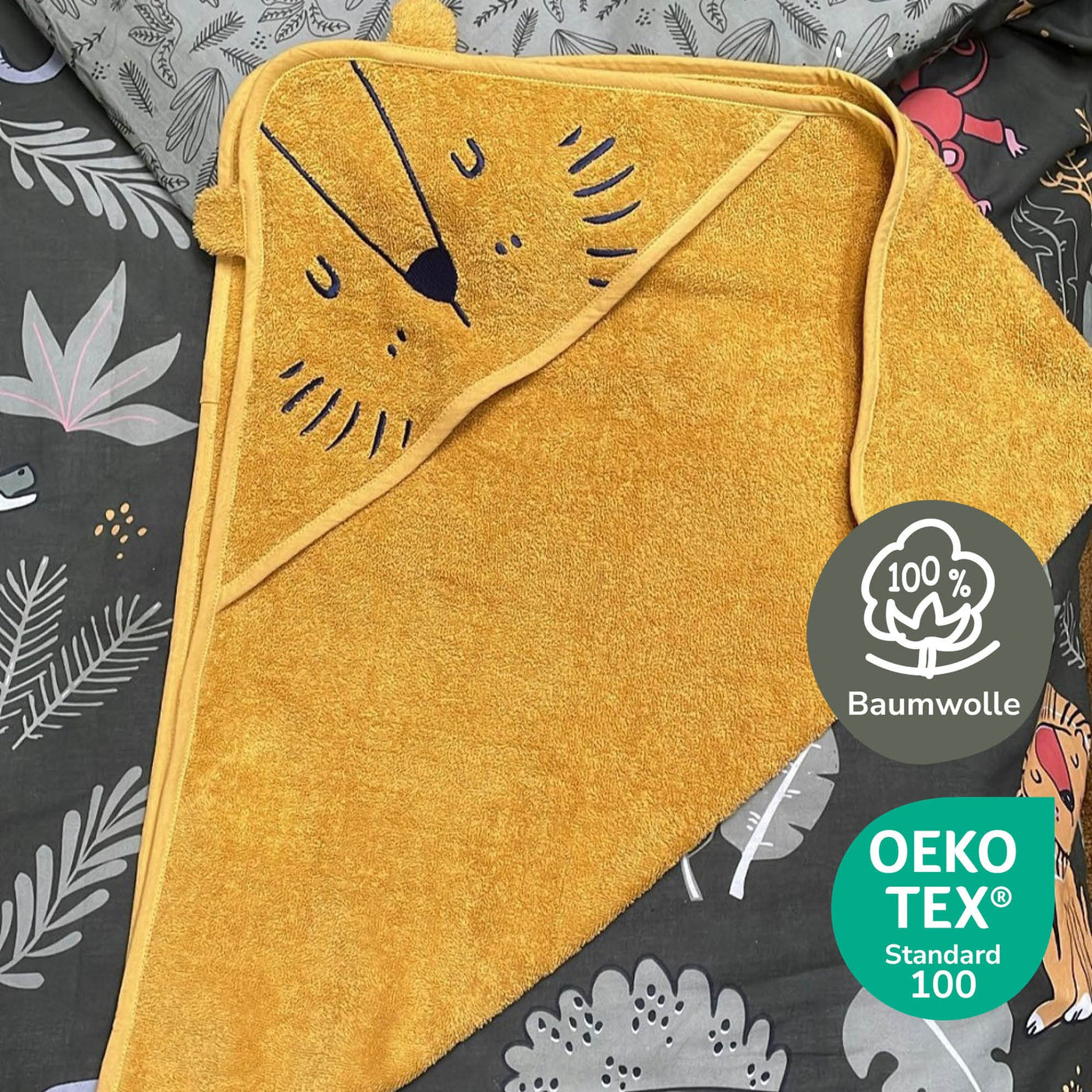 Kapuzenhandtuch für Kinder Motiv Löwe 80x80 cm gelbes Babybadetuch mit Ohren aus 100% Baumwolle