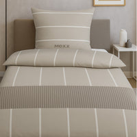 Beige Mexx Bettwäsche auf Bett gezogen in dezent eingerichteten Raum