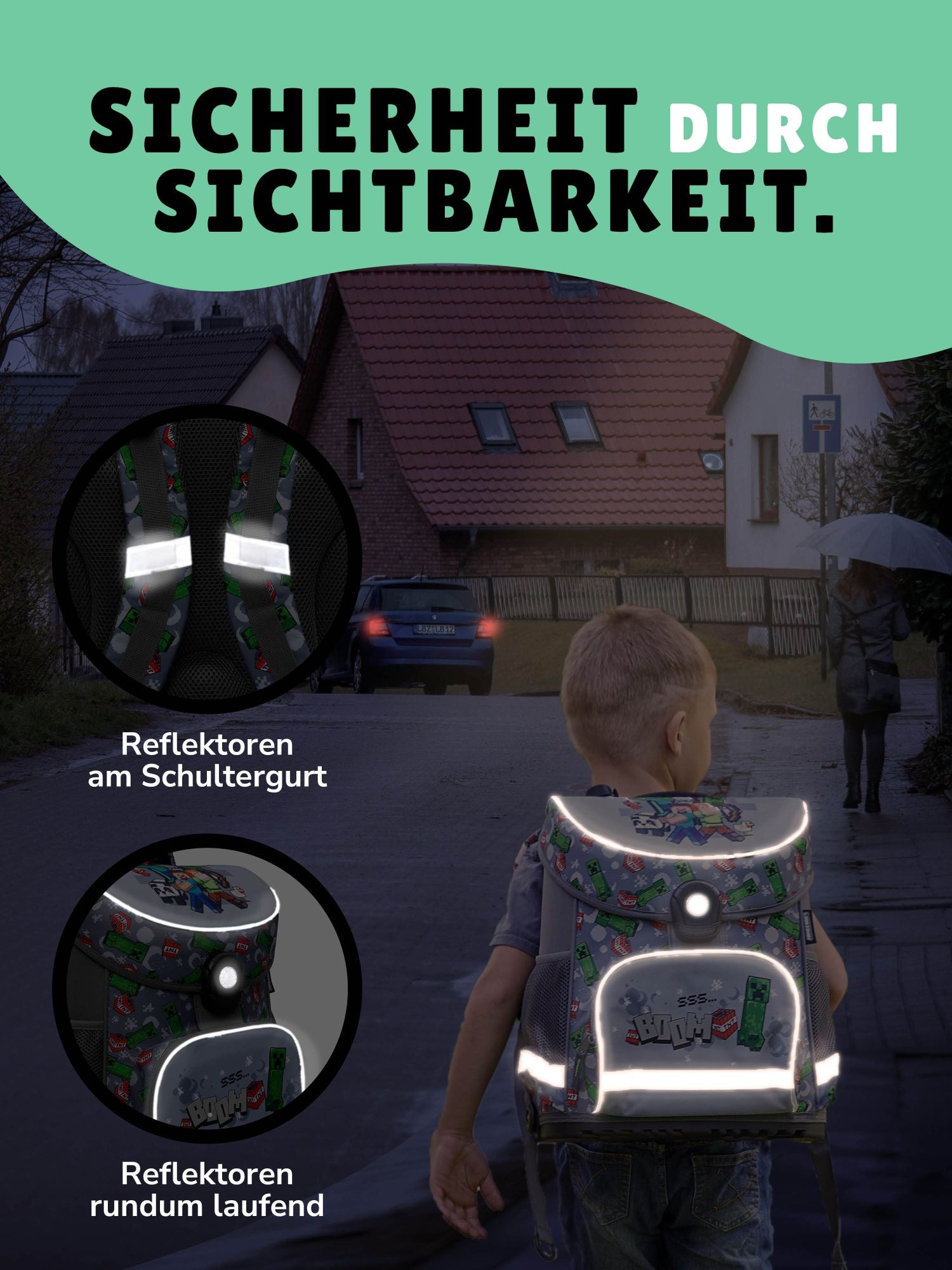 Kleiner Junge läuft an dunkler Straße entlang - die Reflektoren des Schulranzens sind gut zu erkennen und strahlen hell