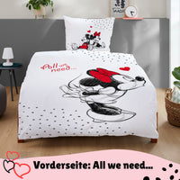 Vorder- und Rückseite der Partnerbettwäsche in weiß nebeneinander