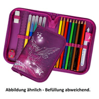 Detailansicht Füllung Federmappe + Pegasus auf Vorderseite