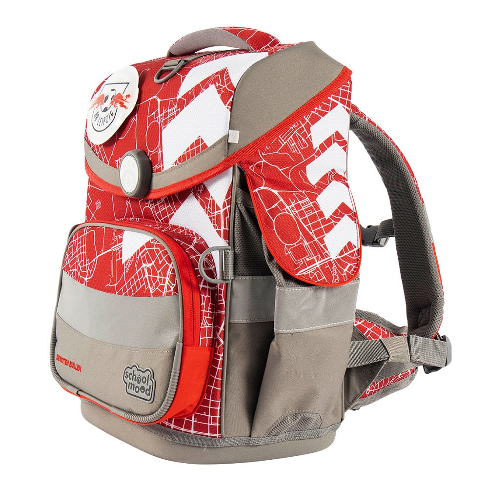 iRoter Fußball Schulranzen für Jungen im RB Leipzig Stil Ansicht schräg vorne mit Seitenfächern und Fronttasche